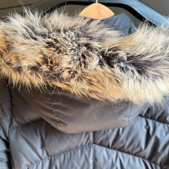 Marmot Montreal Jacket Women in Black - Picture 5 of 14